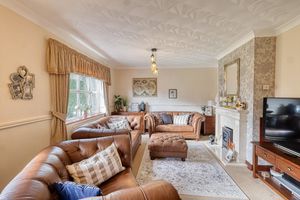 Lounge- click for photo gallery